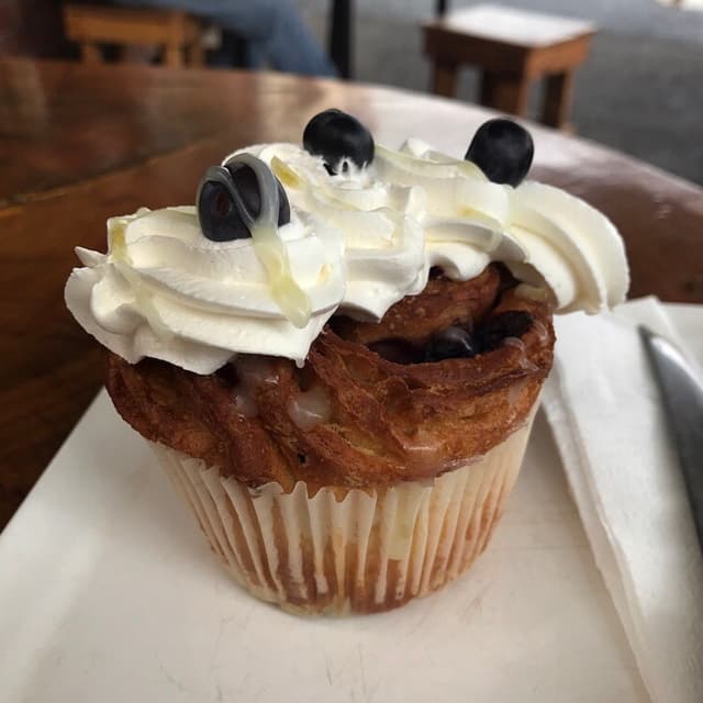 Foto do prato “Cruffin”