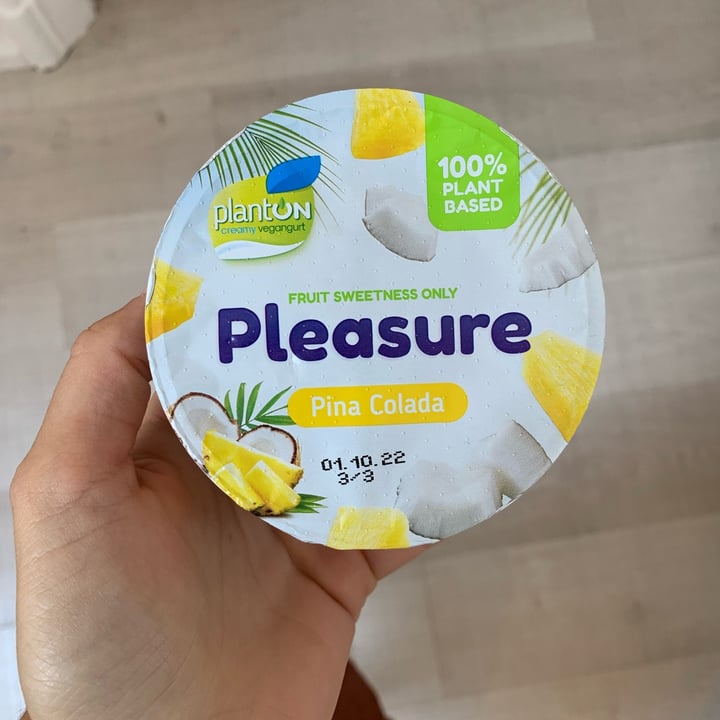 photo of planton pleasure Yogurt Pina Colada shared by @virginiapatafi on  16 Sep 2022 - review