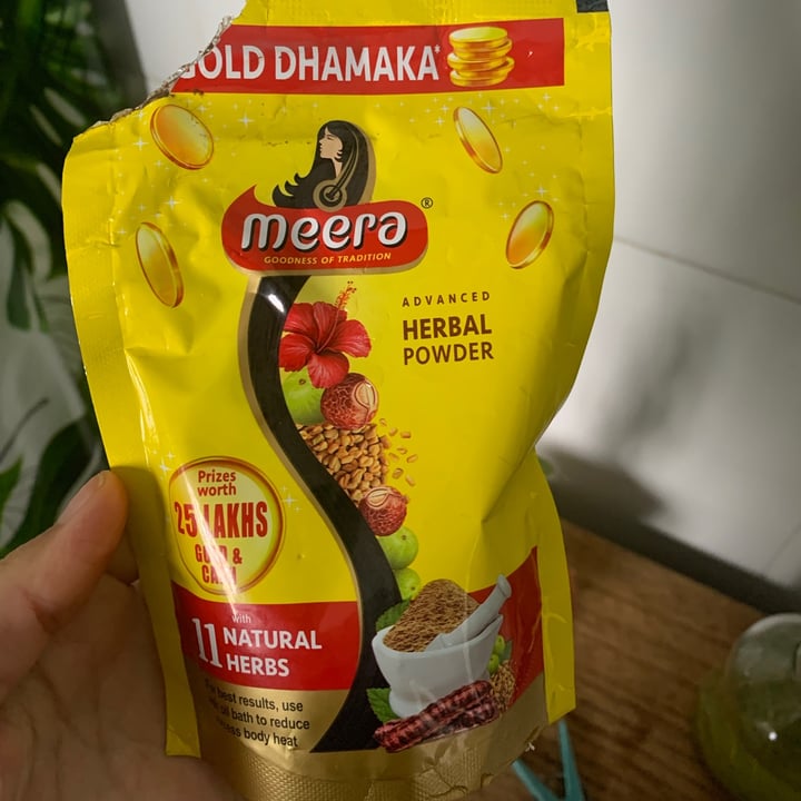 review photo of Meera Shikakai herbal powder shared by @ericasilva on 05 Jul 2021 - review