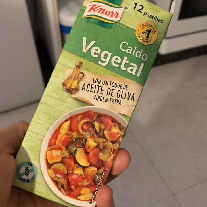 photo of Knorr Caldo vegetal vegano knorr shared by @nedene on  03 Oct 2020 - review