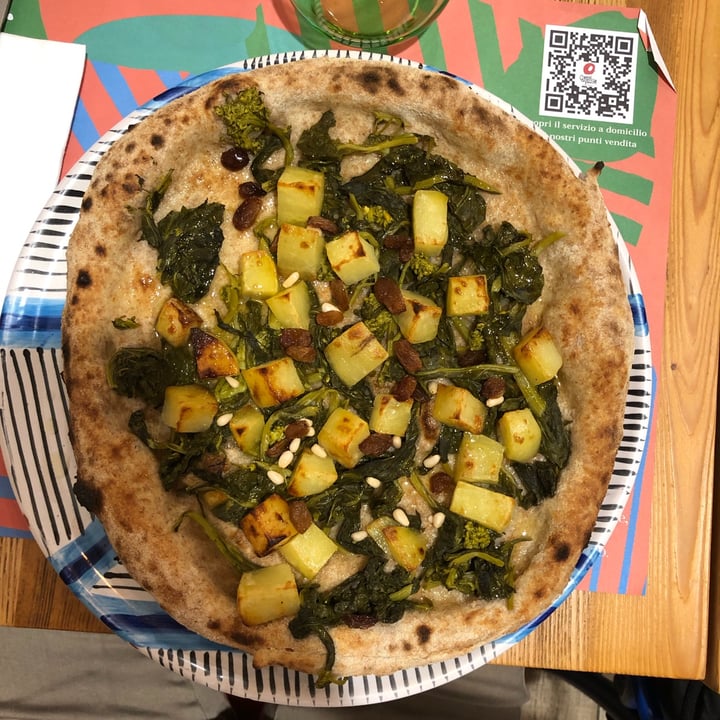 photo of Capperi che Pizza campana vegana shared by @andrea76 on  21 May 2022 - review