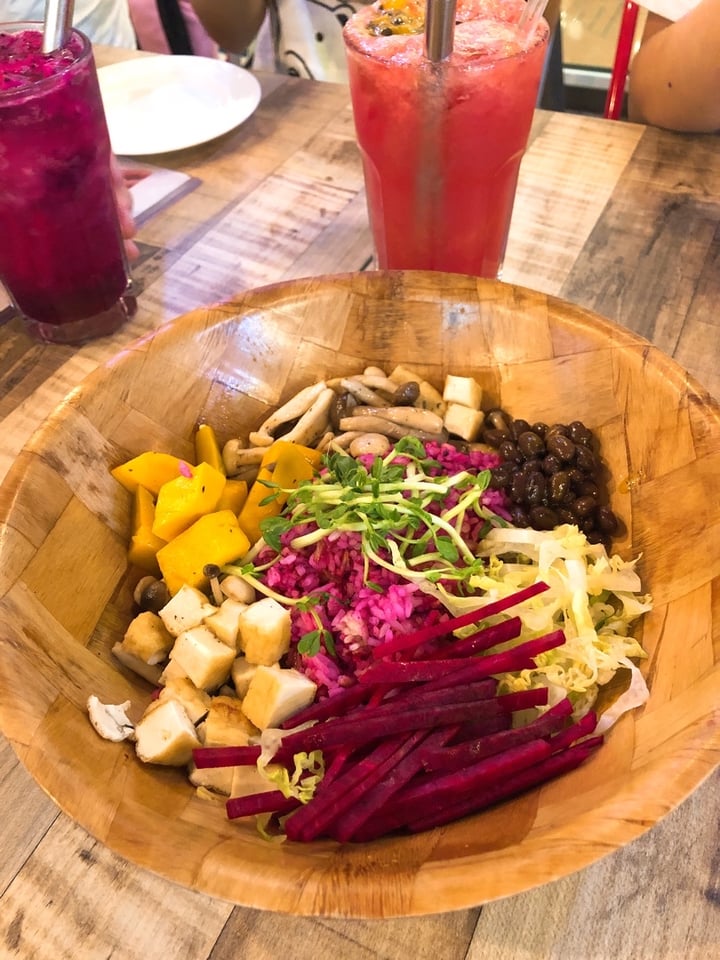 review photo of WellSmoocht dragon wellness bowl shared by @graceyuki on 08 Mar 2020 - review