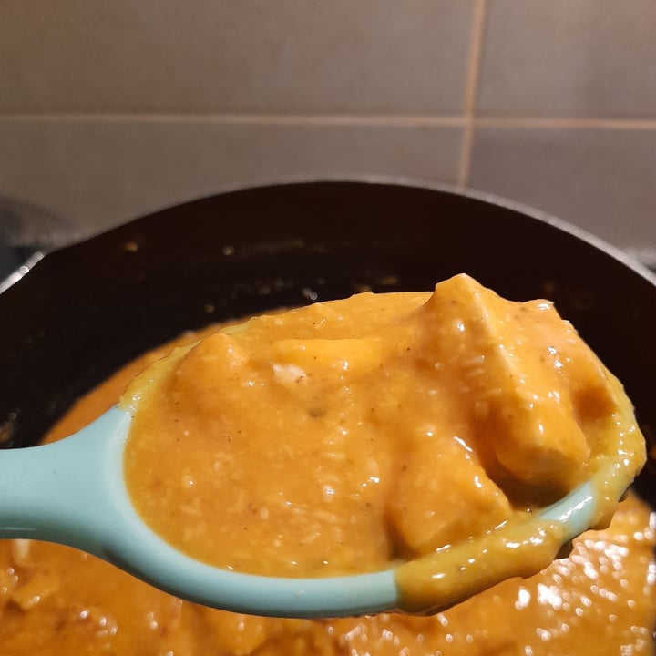 photo of Patak's Korma Paste shared by @margaridaferreira on  07 Jun 2022 - review
