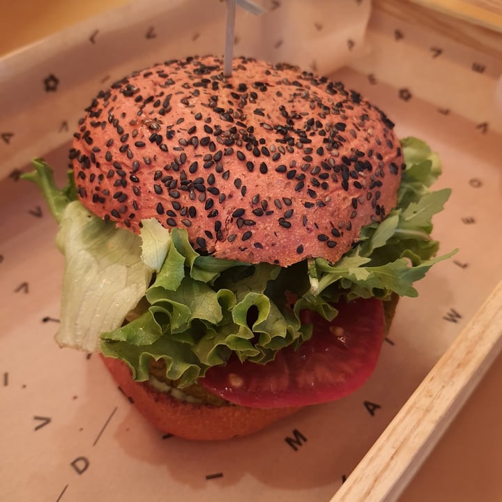 photo of Flower Burger Coccinella Burger shared by @giuliabarchiesi on  22 Jul 2022 - review
