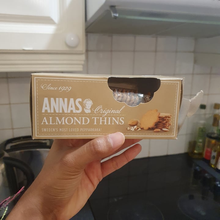 photo of Annas Almond Thins shared by @rickveg on  27 Aug 2021 - review