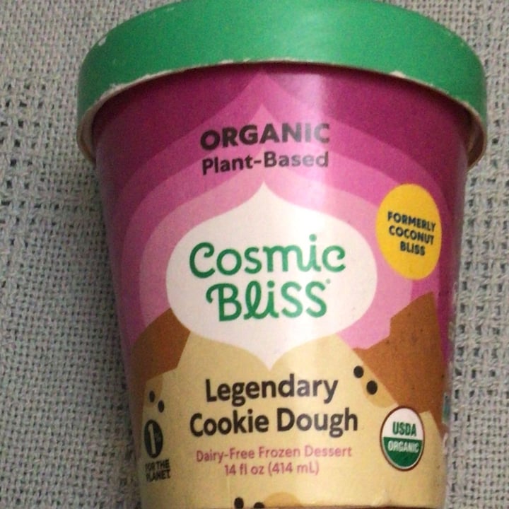 photo of Cosmic Bliss legendary cookie dough shared by @rickydoc on  20 Aug 2022 - review