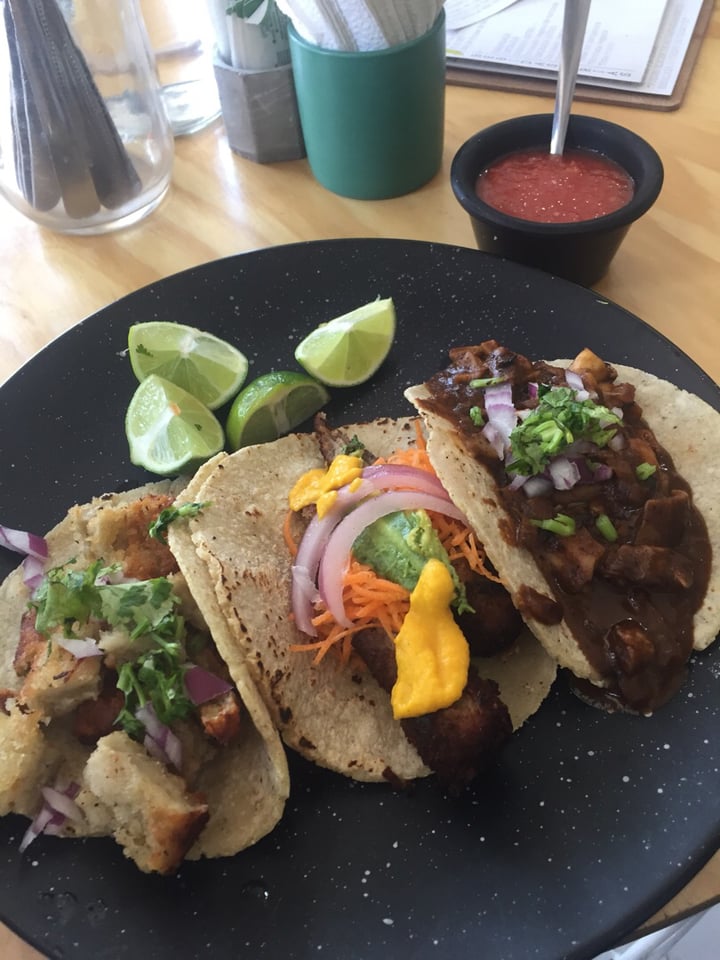 review photo of Choclo y Maíz Cocina vegana Tacos shared by @anacookies on 22 Dec 2019 - review