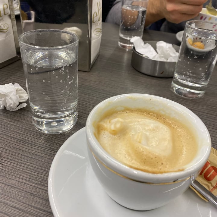 photo of Elite Café Cappuccino Di Soia shared by @nunziaveganok on  27 Nov 2022 - review