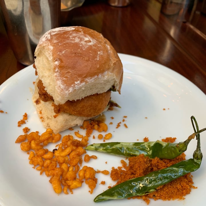 photo of Dishoom Carnaby vada pav shared by @rubyami on  25 Oct 2022 - review