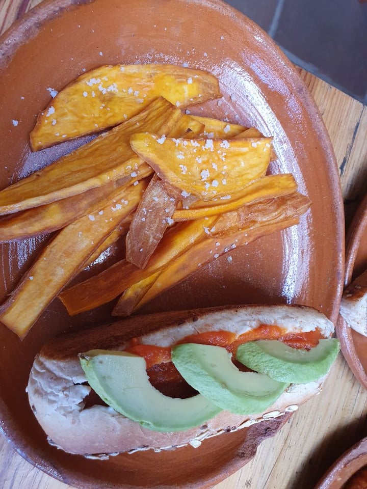 review photo of La Colmena Sándwich De Albondiga shared by @marianamg on 16 Feb 2020 - review
