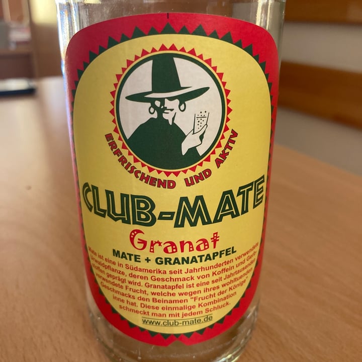 Club-Mate Granat Review | abillion