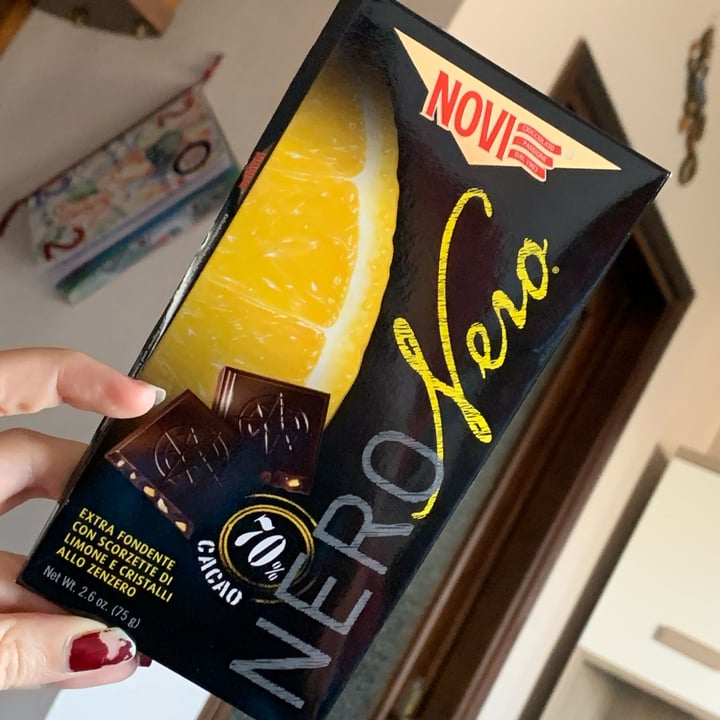 review photo of Novi Nero nero con scorzette di limone e cristalli allo zenzero shared by @fedeart5 on 14 Mar 2022 - review