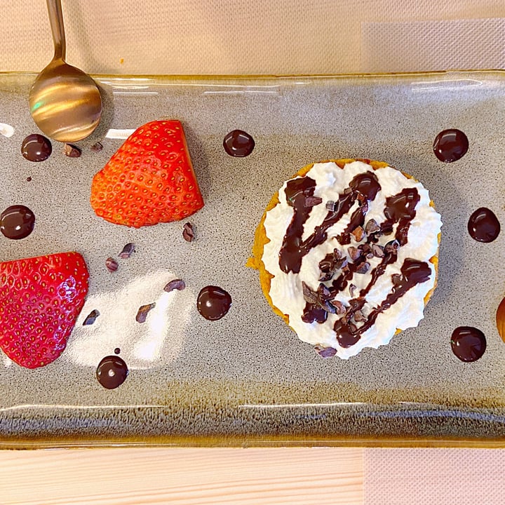 review photo of GREENS 42 VEGAN Tarta de zanahoria shared by @yolandagranados on 06 Mar 2022 - review