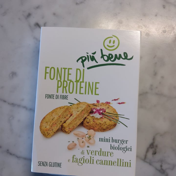 photo of Piú bene Mini burger di verdure e fagioli cannellini shared by @gigiavegan on  02 Oct 2022 - review