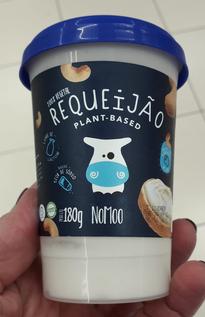 photo of NOMOO Plant-Based Brasil Requeijão Plant-Based shared by @marcia1963 on  26 Jun 2022 - review