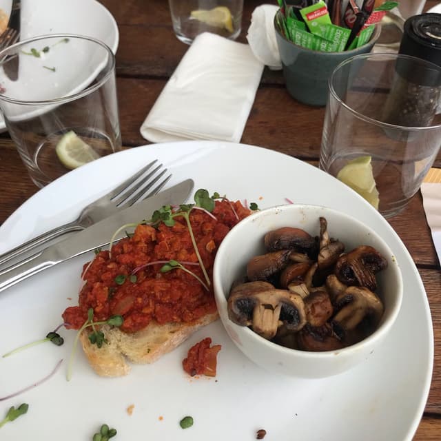 Photo of the dish “Vegan Beyond Beed Mince bolognese On Ciabatta”