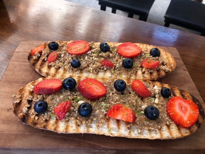 photo of Mesa Verde Butter Toast shared by @alondralango on  25 Feb 2020 - review