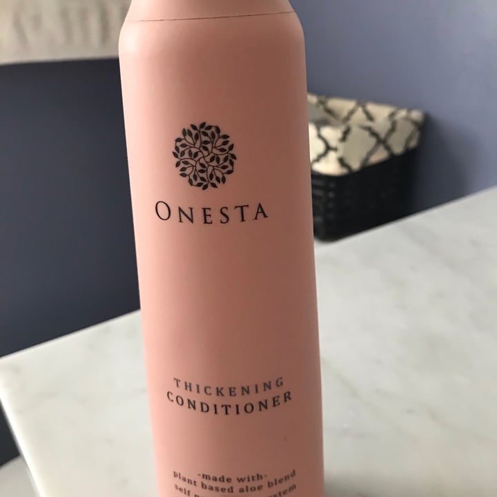 review photo of Onesta Thickening Conditioner shared by @honeybeemelissa on 06 Nov 2020 - review