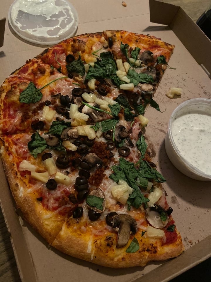 review photo of Blaze Pizza Build Your Own Pizza (Vegan) shared by @jmeade14 on 02 Dec 2019 - review