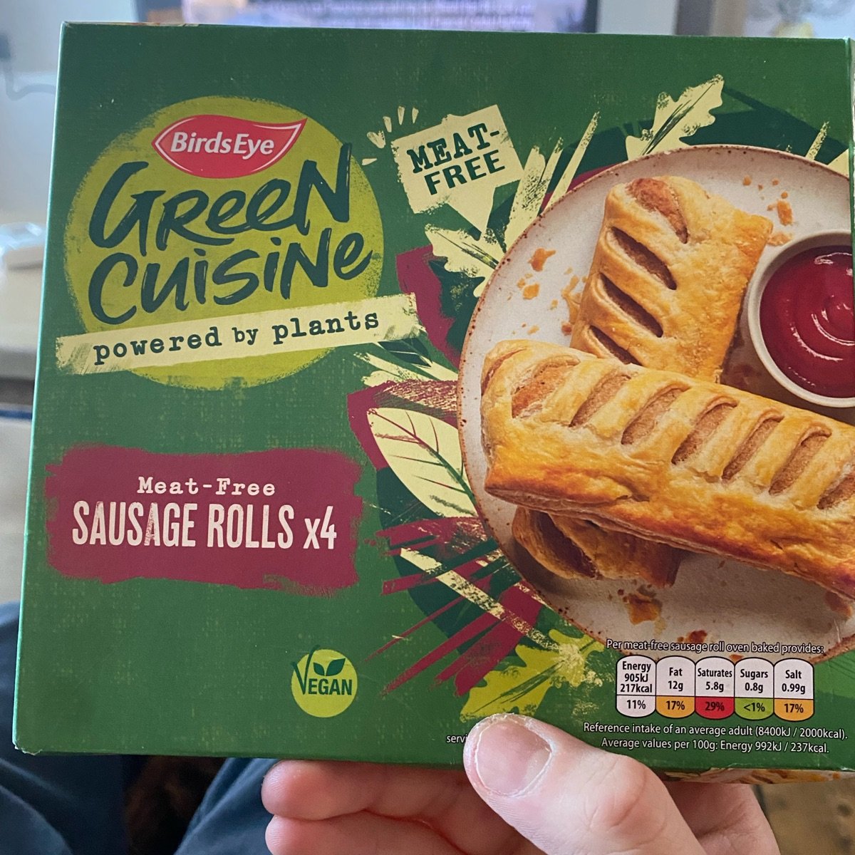Sausage rolls from Bird's Eye Green Cuisine - Vegan Product Reviews ...