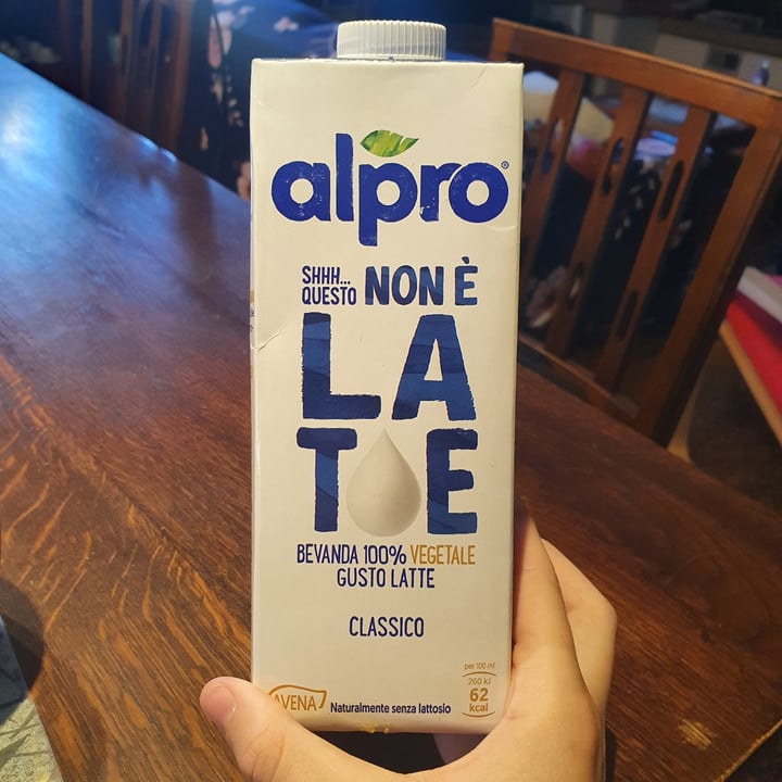 review photo of Alpro This is Not Milk Classic Questo Non è Late Classico shared by @letireds on 13 Jul 2022 - review