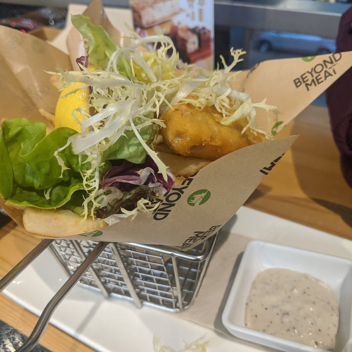 review photo of Green Common The FOREST Gardein Fish & Chips shared by @shaaaaaaang on 18 Jun 2020 - review