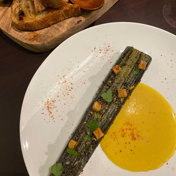 photo of Clos Pasoh Poireaux Vinaigrette shared by @raphievegan on  24 Mar 2021 - review