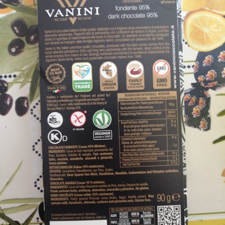 review photo of Vanini Cioccolato fondente 95% shared by @valentjnaas on 13 Oct 2022 - review