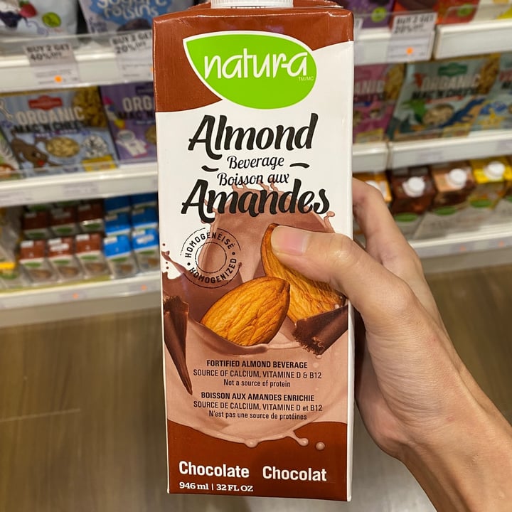 photo of Natura Chocolate Almond Milk shared by @tabs on  09 Aug 2021 - review