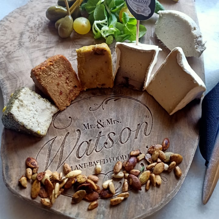 photo of Mr. & Mrs. Watson Grand fromage shared by @marsss on  12 Jul 2022 - review