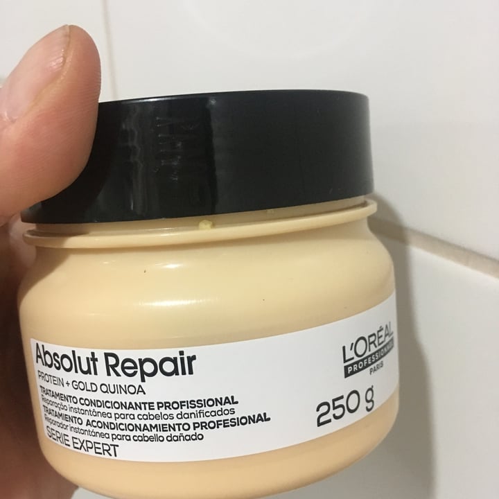 photo of L’Oréal PARiS mascara absolut repair shared by @luciene on  04 May 2022 - review