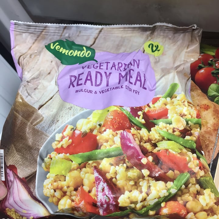 photo of Vemondo Bulgur and vegetable Stir fry vegetarian ready meal shared by @lorraineh on  24 Jul 2020 - review