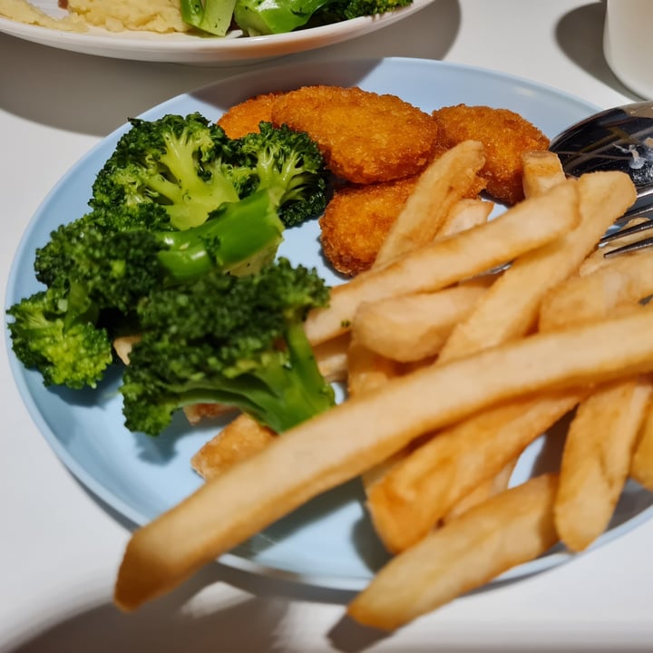 photo of IKEA Jurong Restaurant Plant Based Nuggets With Fries shared by @puipeegs on  03 May 2021 - review