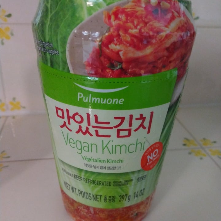 review photo of Pulmuone Vegan Kimchi shared by @micveg on 21 May 2022 - review