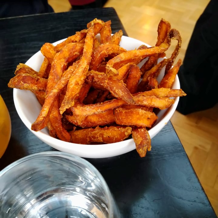 photo of Victoria and Albert Members Room sweet potato fries shared by @andala on  08 Nov 2022 - review