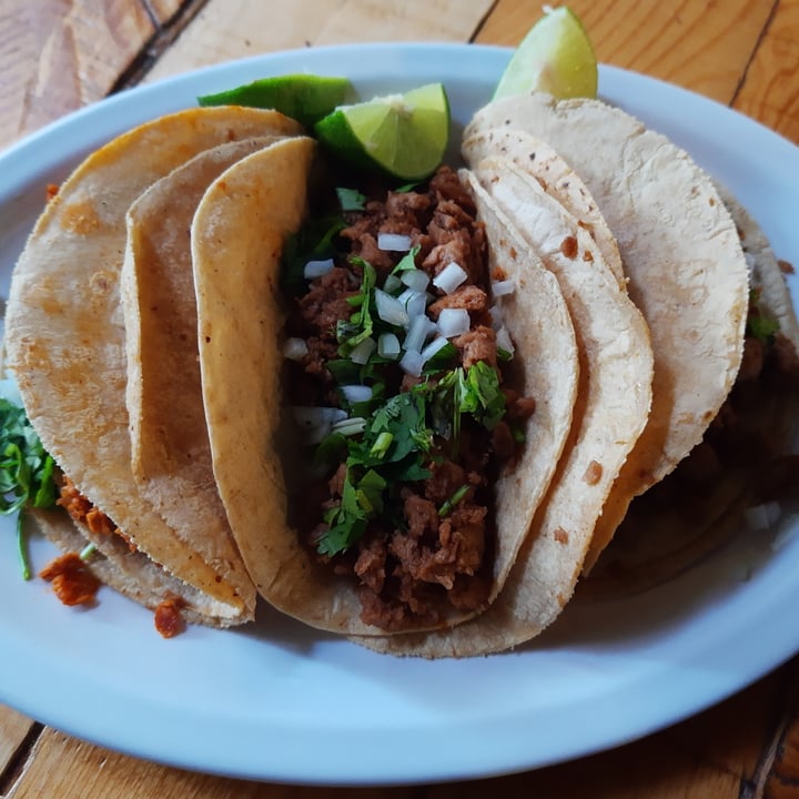 photo of Veganísimo Loncheria Vegana Tacos Orden De 3 shared by @arielburton on  23 Sep 2021 - review