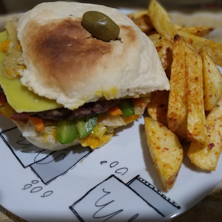 review photo of APOLO Bar Multiespacio Hamburguesa Vegana shared by @jimes on 12 Jan 2021 - review