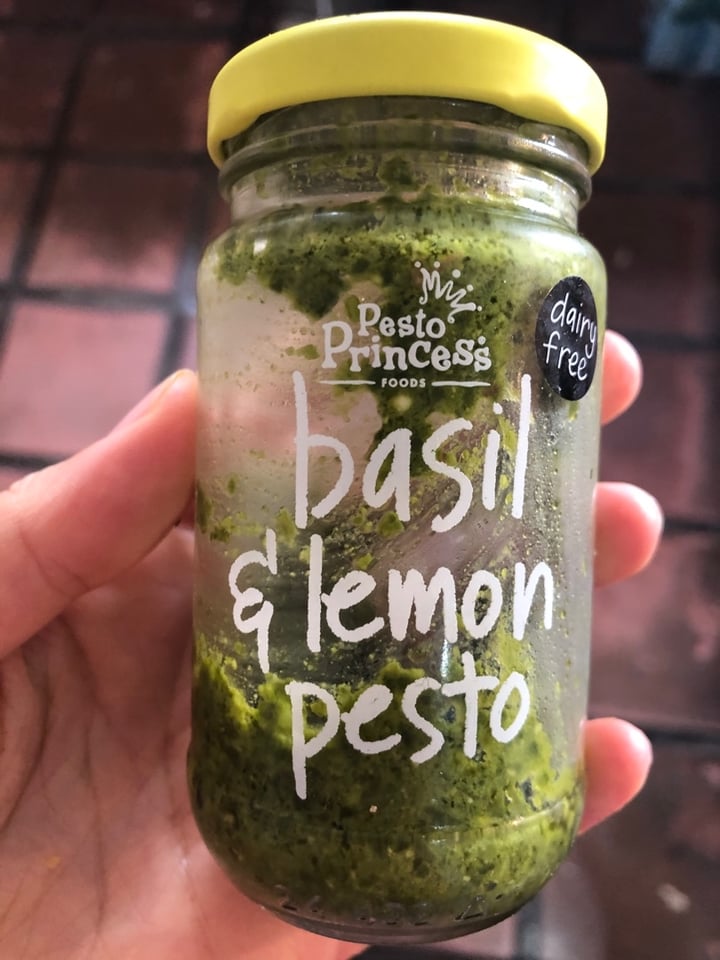 photo of Pesto Princess Basil & Lemon Pesto shared by @sophiefischerr on  06 Apr 2020 - review