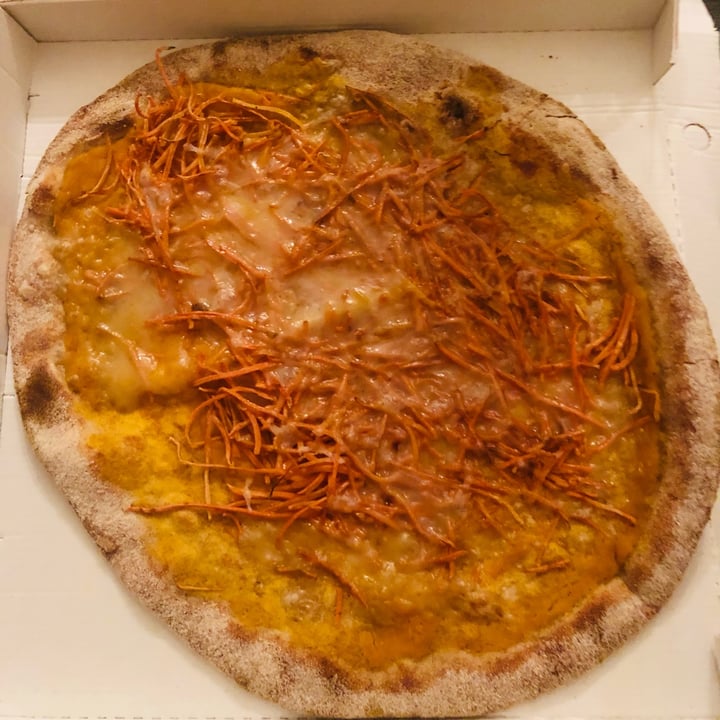 photo of You Pizza forno a legna Halloween Pizza shared by @nicole- on  27 Feb 2022 - review