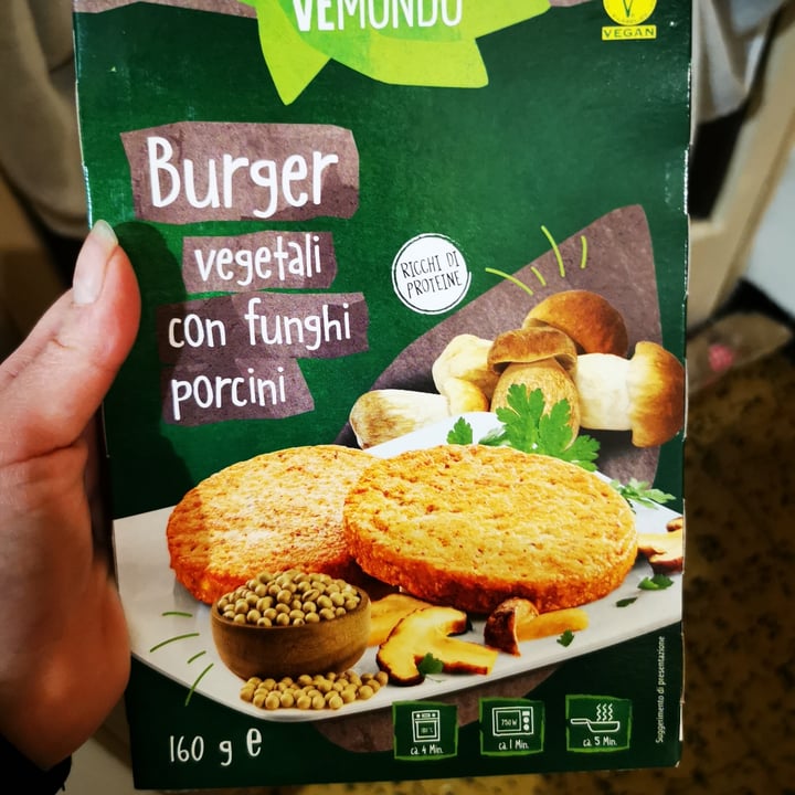 photo of Vemondo Burger Vegetali con Funghi shared by @valentinacanepa on  24 Jan 2022 - review