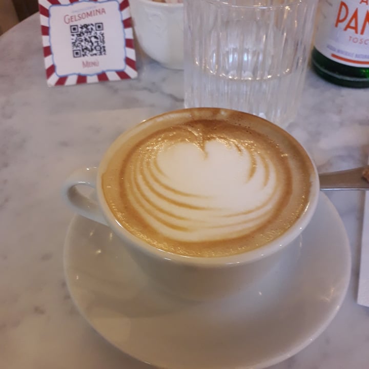 photo of Gelsomina Cappuccino decaffeinato alla soia shared by @ericaeroica on  10 Nov 2022 - review