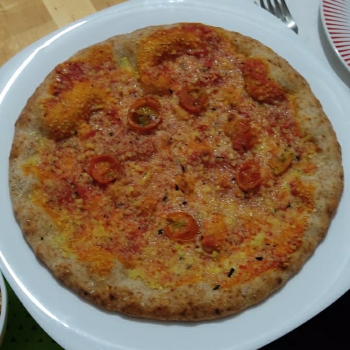 photo of Vemondo Pizza tomate y queso shared by @mireieta on  14 Mar 2022 - review