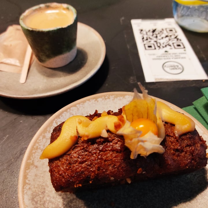 photo of Green & Berry Carrot Cake shared by @paquitorres on  18 May 2021 - review