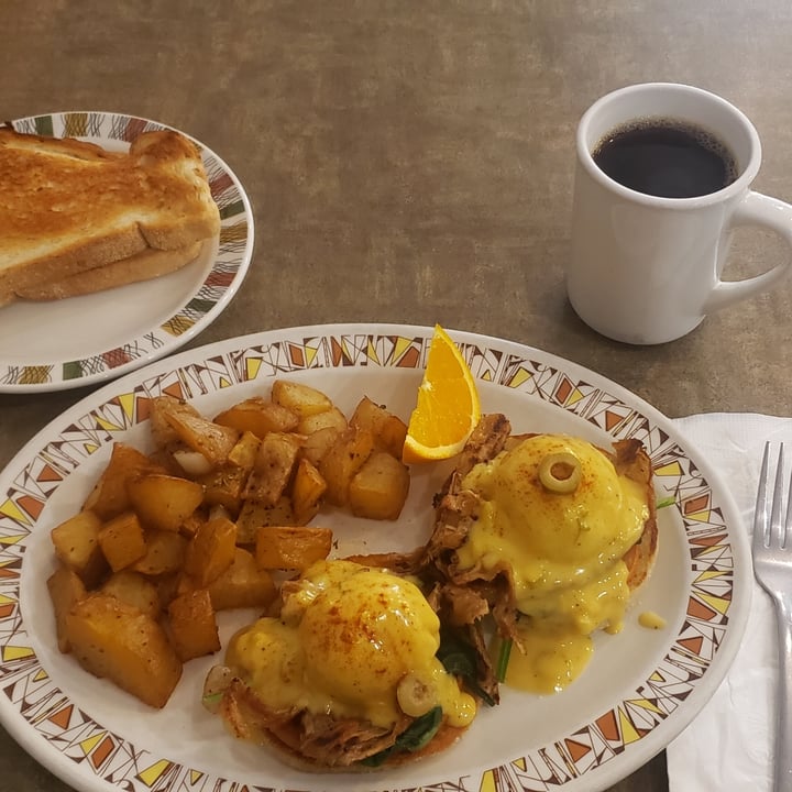 review photo of Friends & Neighbors Cafe Vegan Eggs Benny shared by @onerealkewlguy on 23 Oct 2022 - review