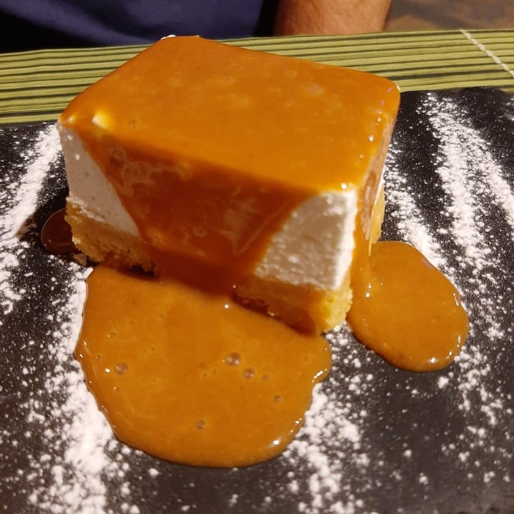 photo of Cavoli Nostri Cheesecake Caramello Salato shared by @alecrisci on  09 Aug 2021 - review