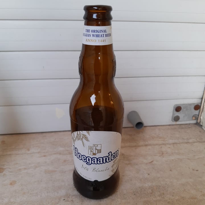 photo of Hoegaarden Hoegaarden shared by @bettyfa on  16 Apr 2022 - review