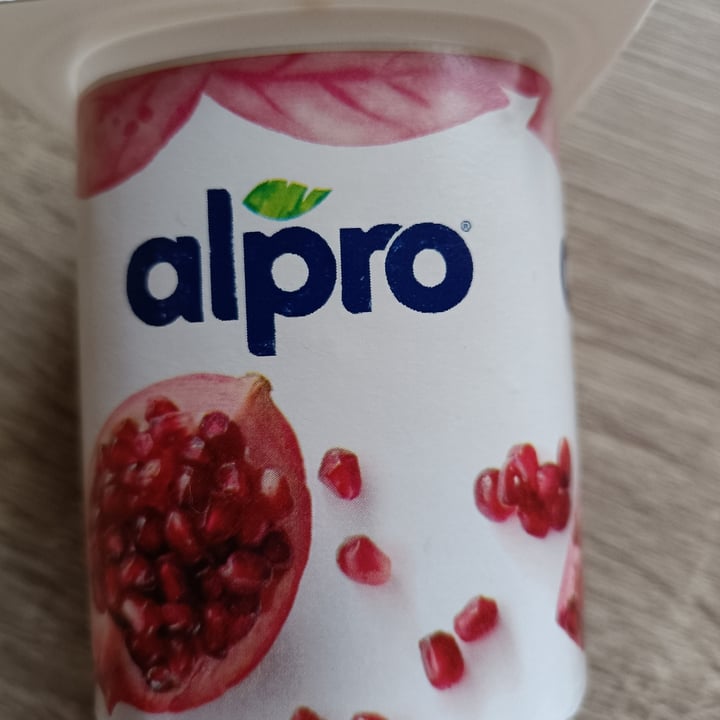 photo of Alpro Yogurt Melagrana shared by @maka89 on  11 Jan 2022 - review