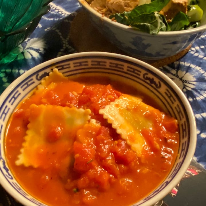 review photo of Waitrose Vegan spinach ravioli shared by @heppisweetpotato on 19 Dec 2021 - review