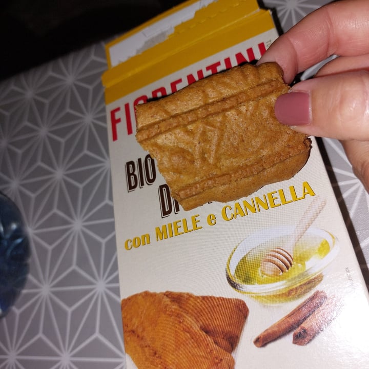 review photo of Fiorentini Bio Speculoos Di Farro shared by @mikimante on 28 Oct 2022 - review