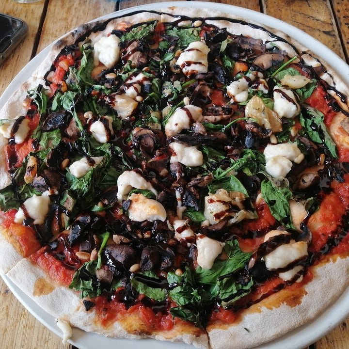 photo of Massimo's Quattro Pizza shared by @nicoledupreez on  19 Mar 2021 - review